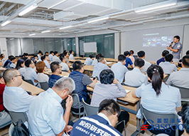 走进东风汽车整车厂 新能源、智能网联与轻量化技术的创新之路